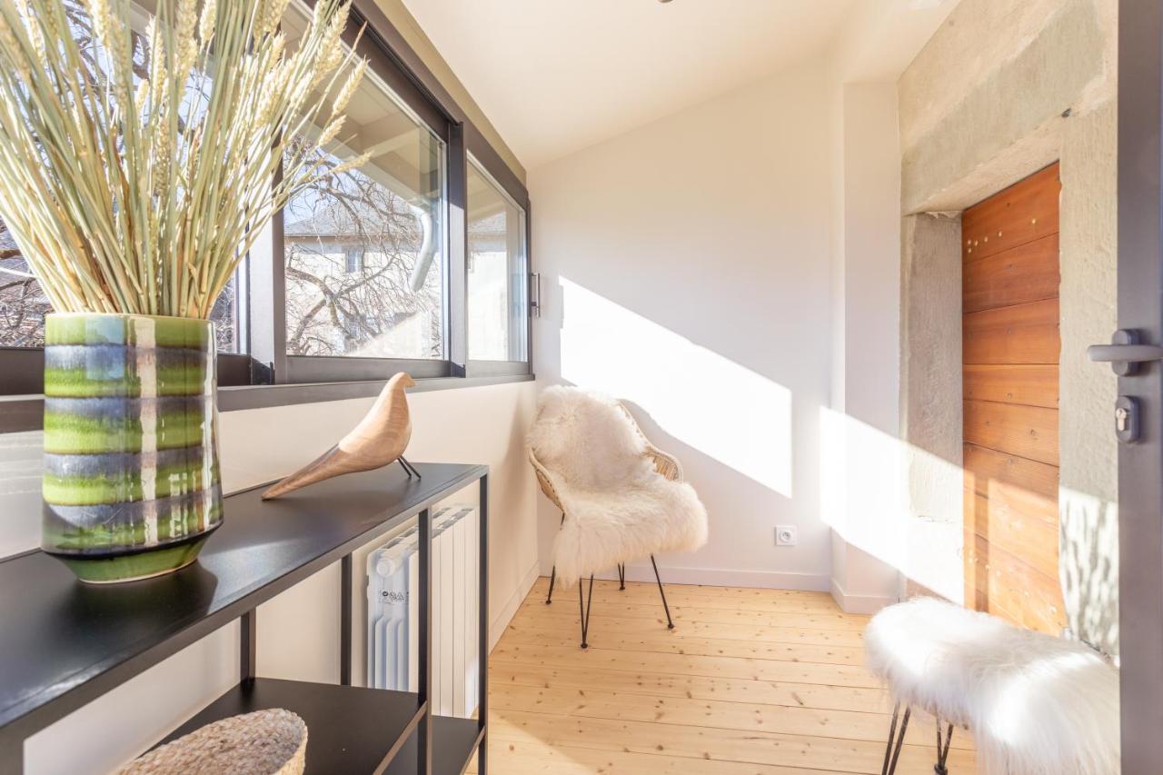 Les Tours Carrees Acomodação com café da manhã La Motte-Servolex Exterior foto