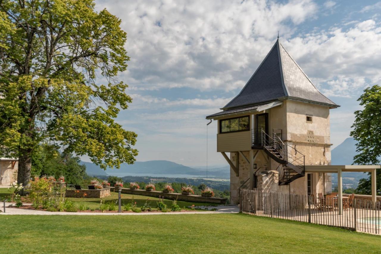 Les Tours Carrees Acomodação com café da manhã La Motte-Servolex Exterior foto